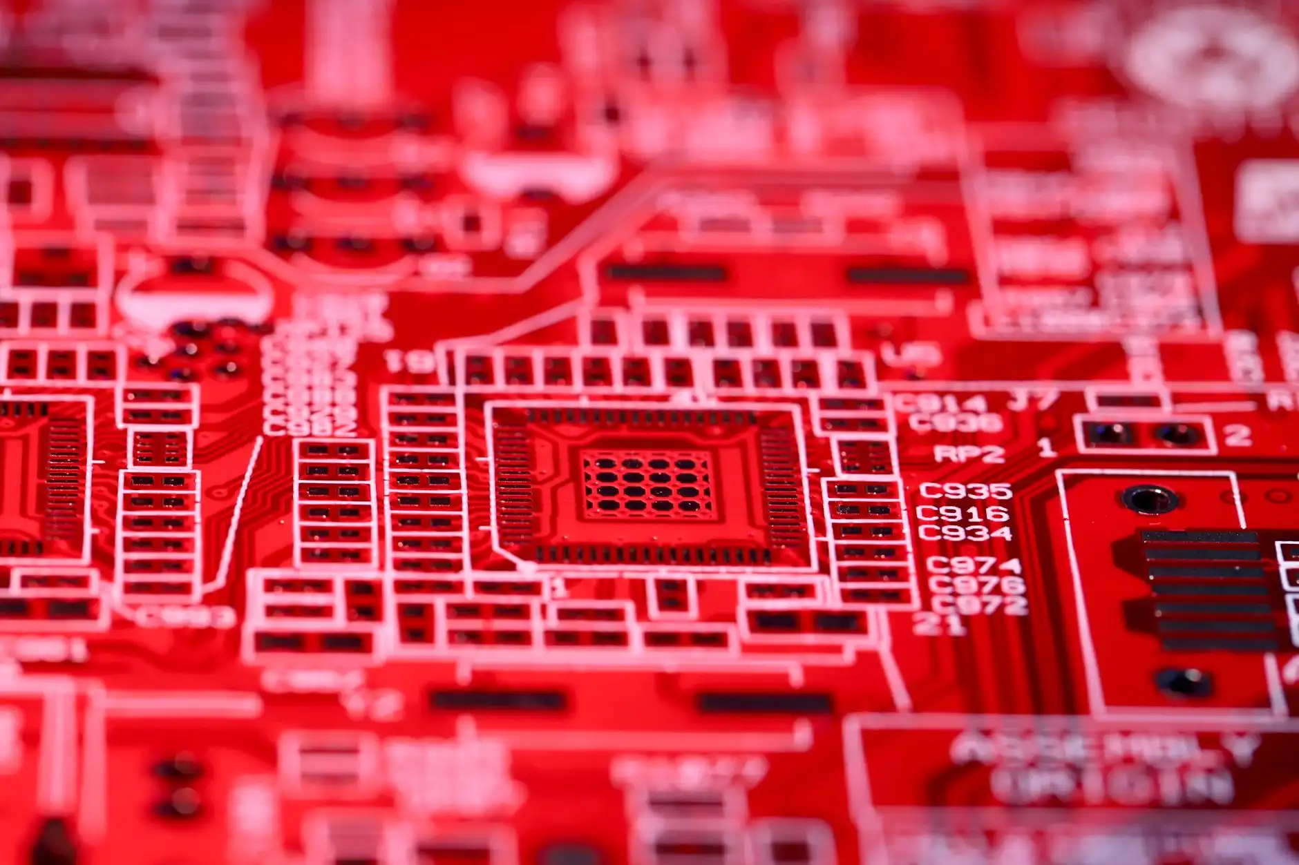 昆明弱电施工中桥架安装的质量控制要点与验收标准